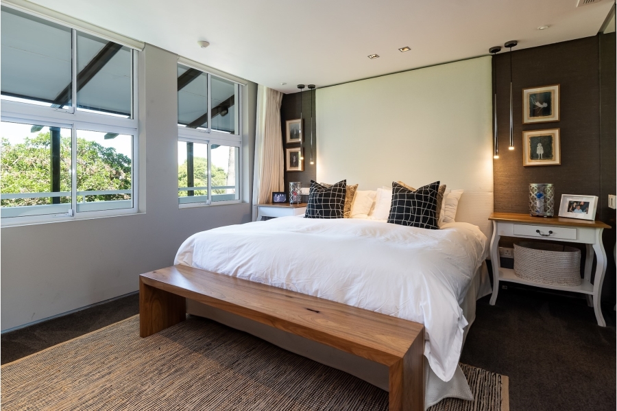 3 Bedroom Property for Sale in Mouille Point Western Cape